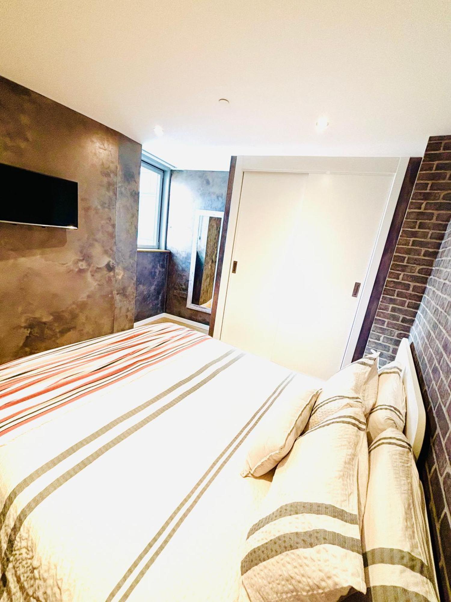 Ocean Village High Floor Luxury Modern Apartment Gibraltar Buitenkant foto